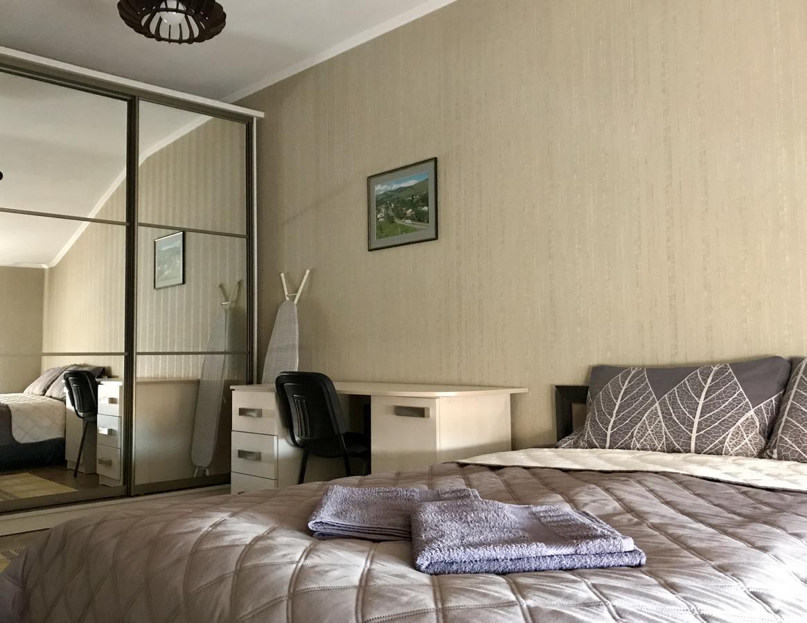 Panoramic View Top Floor Apartment In The City Center มุกาเชเว ภายนอก รูปภาพ