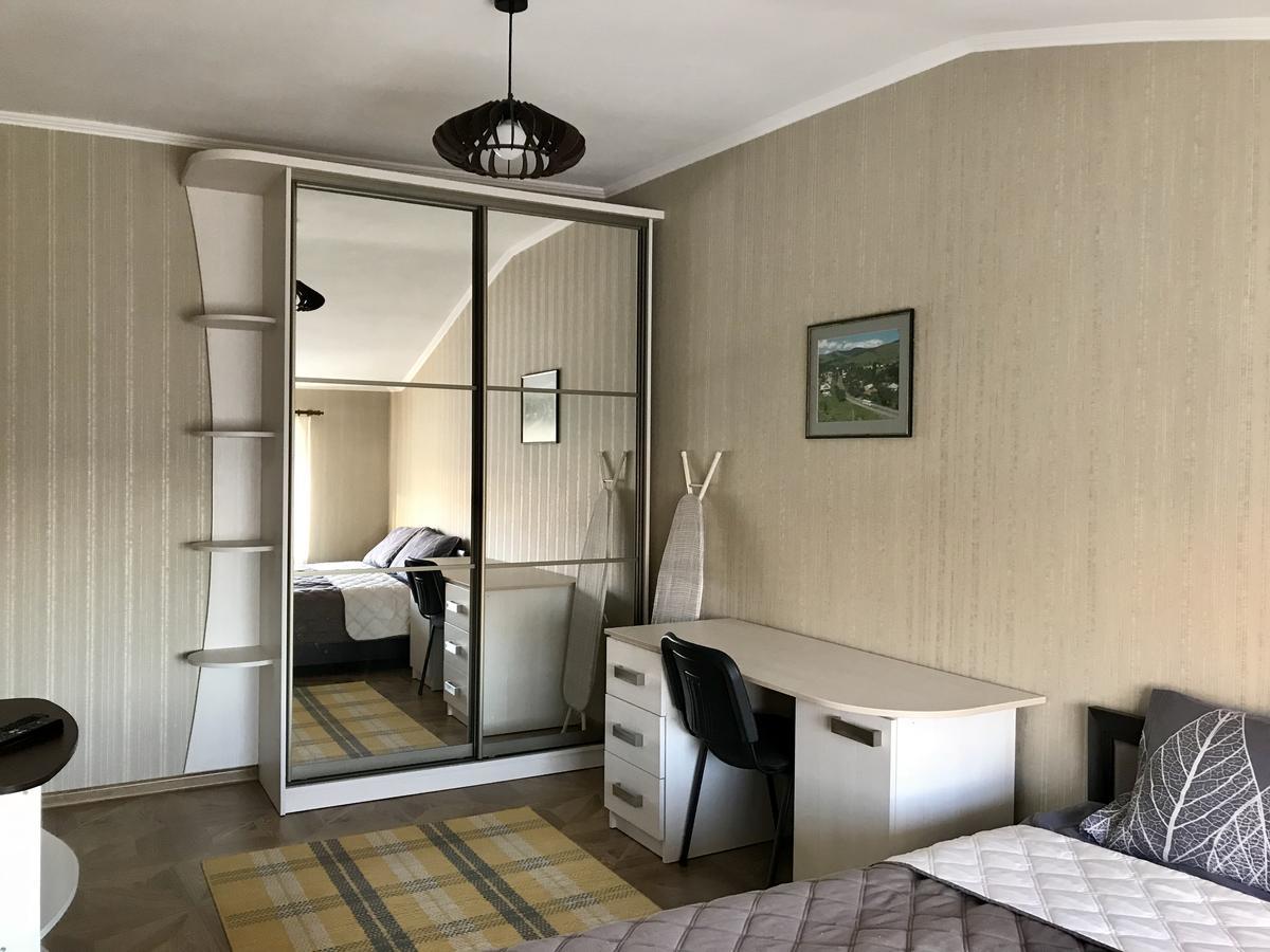 Panoramic View Top Floor Apartment In The City Center มุกาเชเว ภายนอก รูปภาพ