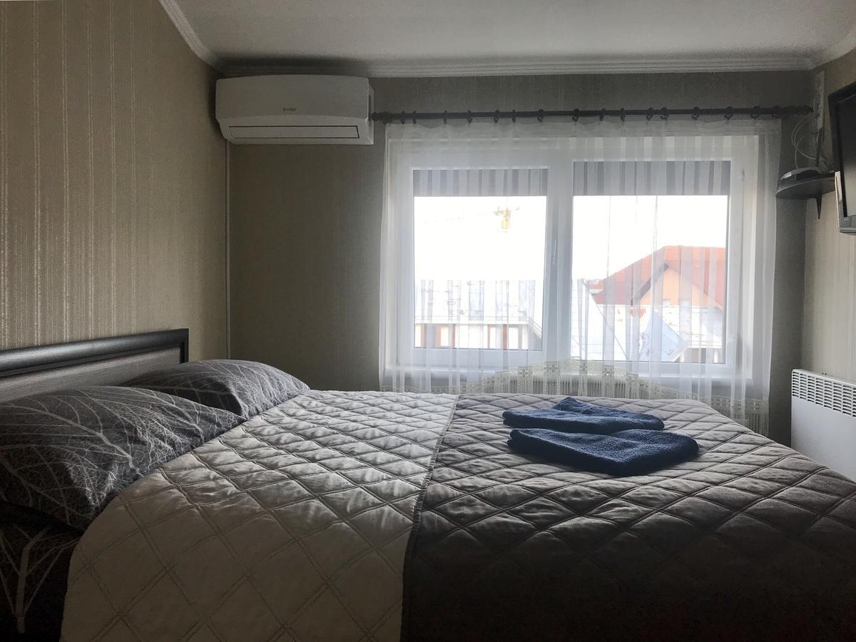 Panoramic View Top Floor Apartment In The City Center มุกาเชเว ภายนอก รูปภาพ